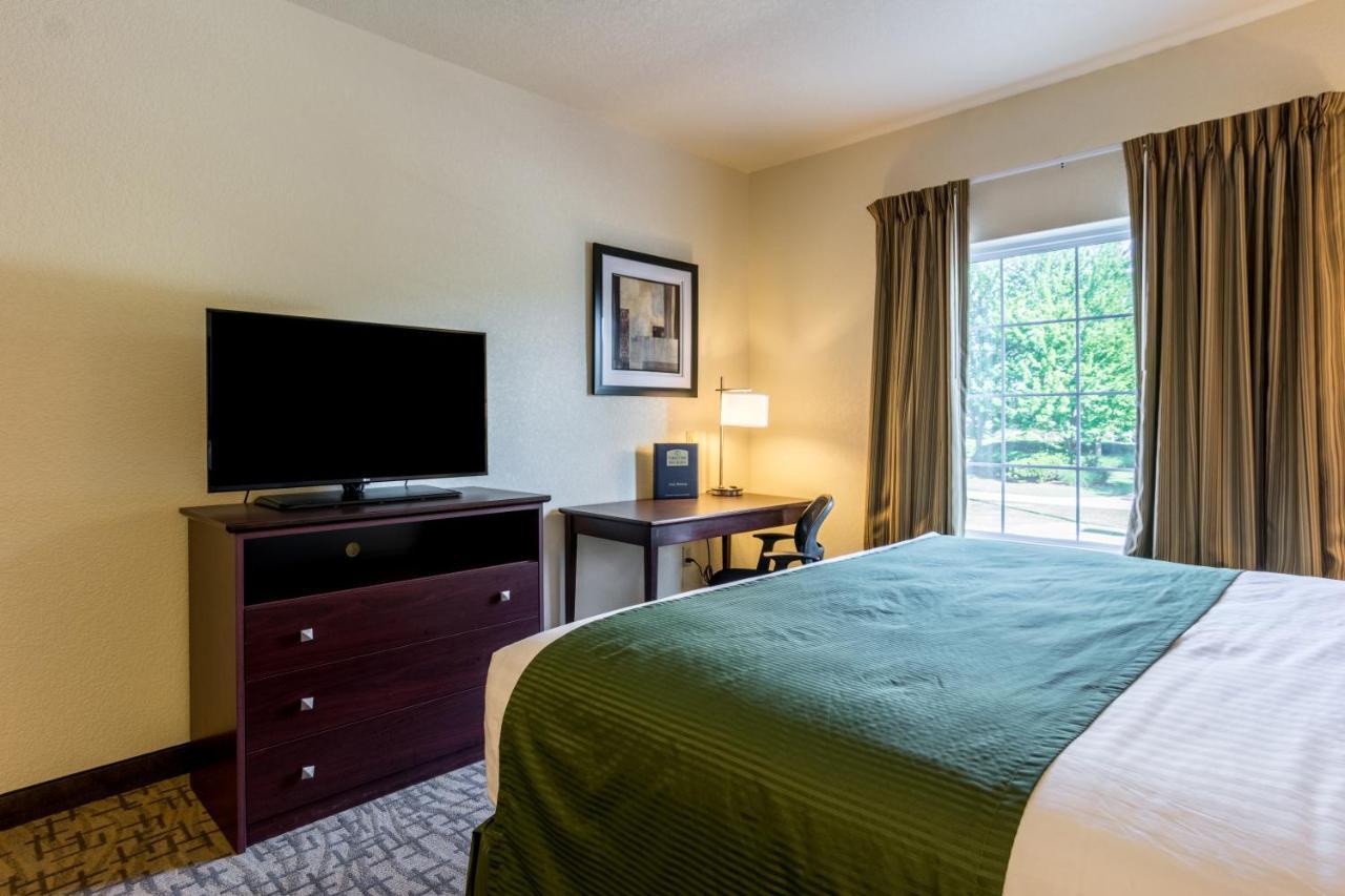 Cobblestone Hotel & Suites - Ері Екстер'єр фото