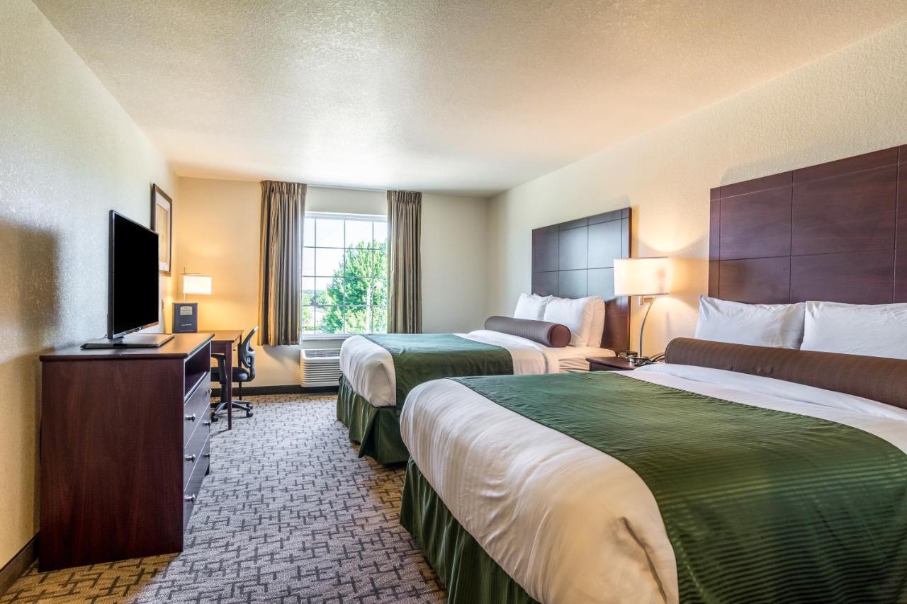 Cobblestone Hotel & Suites - Ері Екстер'єр фото