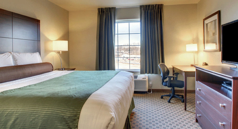 Cobblestone Hotel & Suites - Ері Екстер'єр фото